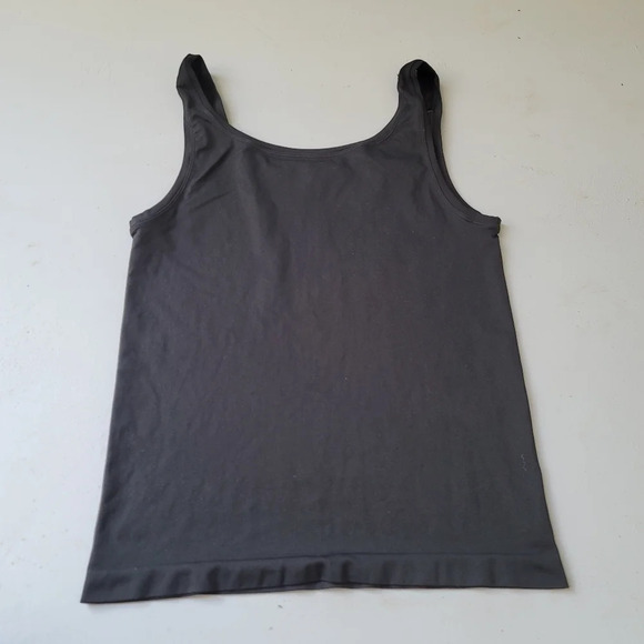 Chicos Tank Top Solid Black Sleeveless Nylon/Spand Shirt Chicos Sz 2 2 Womens L - Picture 4 of 7